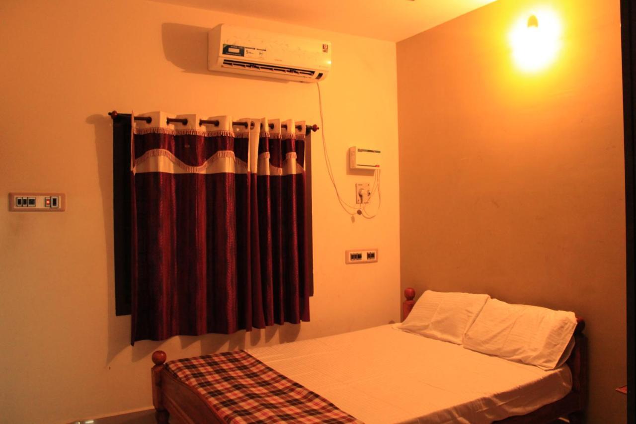 Thirumalai Home Stay - Group & Family Stay Room Vl Swami Malai Temple Kumbakonam Exterior photo