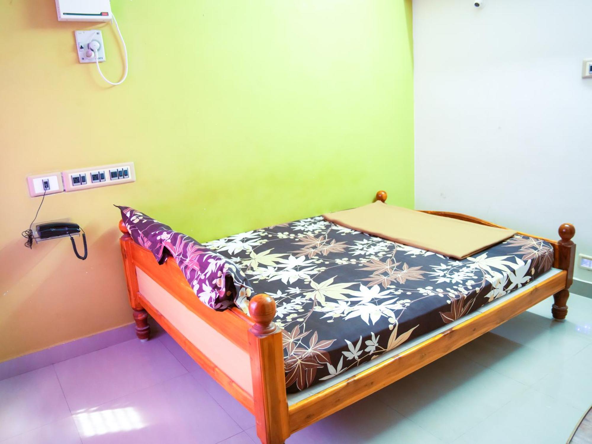 Thirumalai Home Stay - Group & Family Stay Room Vl Swami Malai Temple Kumbakonam Exterior photo