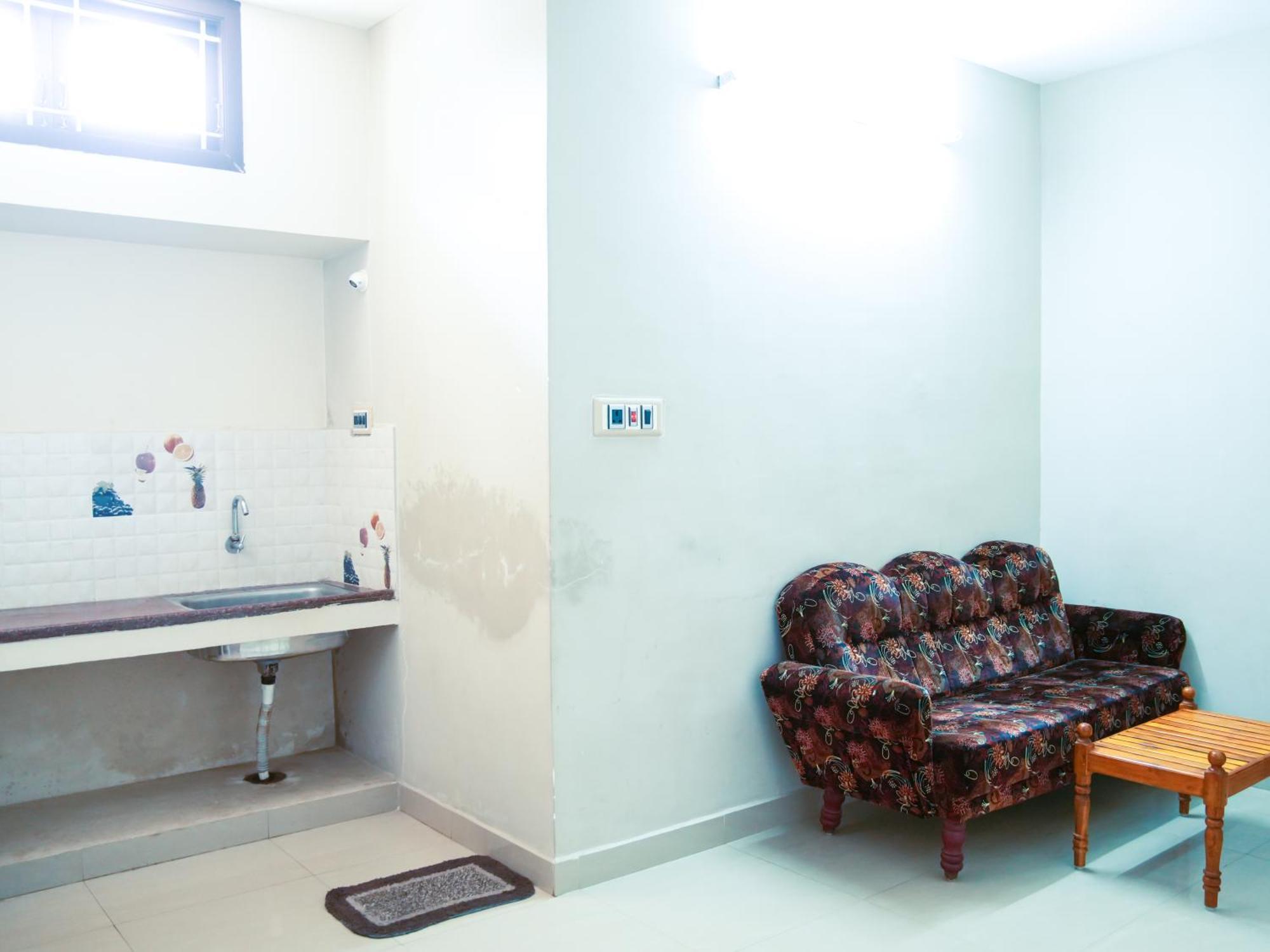 Thirumalai Home Stay - Group & Family Stay Room Vl Swami Malai Temple Kumbakonam Exterior photo